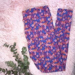 •LuLaRoe• TC & OS Floral Leggings